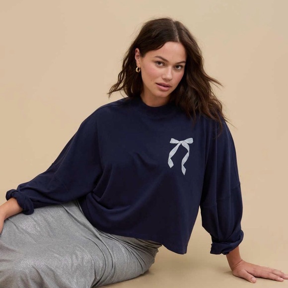 aerie Tops - Aerie Cozy Long Sleeve Mock-neck T-shirt in Navy, size XS